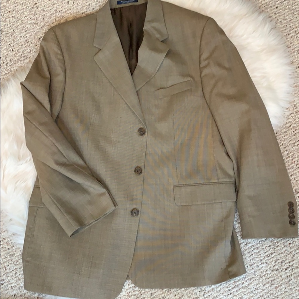 Christian St.John Men’s suit coat 44 regular excellent